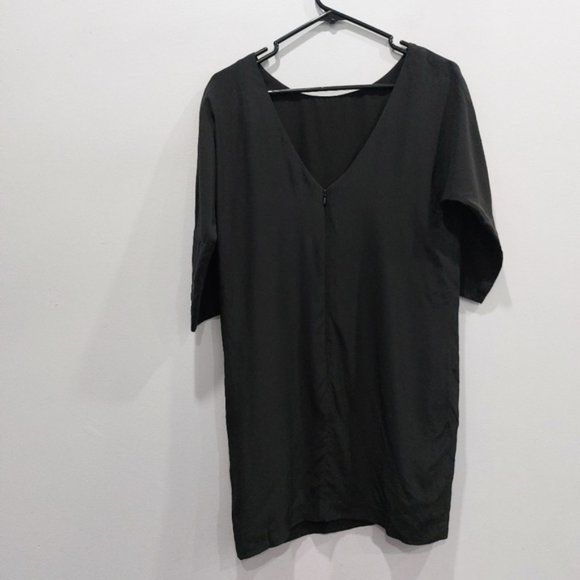 Aritzia Babaton Black Silk Scoop Neck Shift Dress Size 0 - Picture 6 of 9